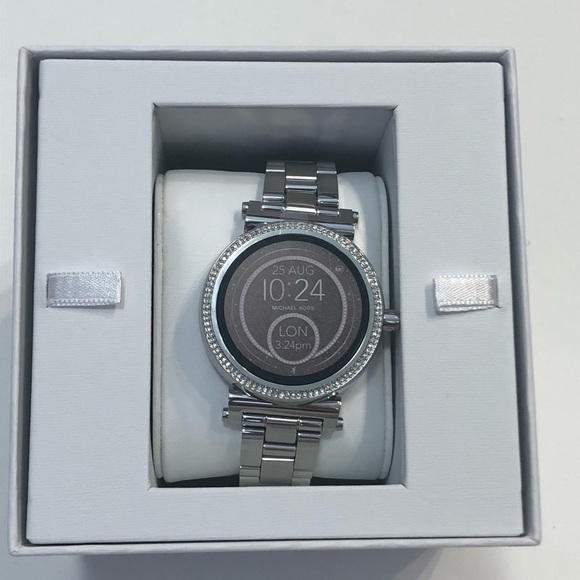 michael kors smartwatch mkt5020